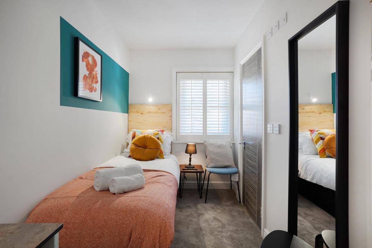 Stylish Eco Aparthotel In Folkestone Eksteriør bilde