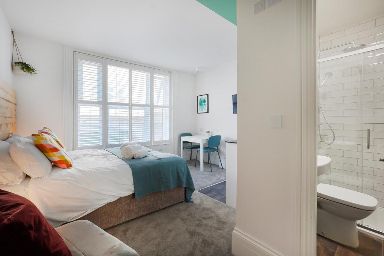 Stylish Eco Aparthotel In Folkestone Eksteriør bilde