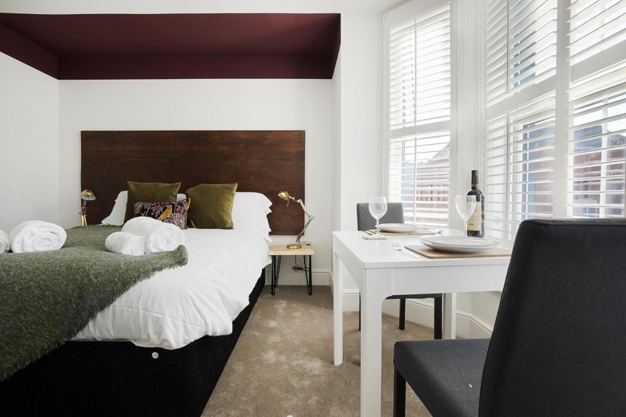 Stylish Eco Aparthotel In Folkestone Eksteriør bilde