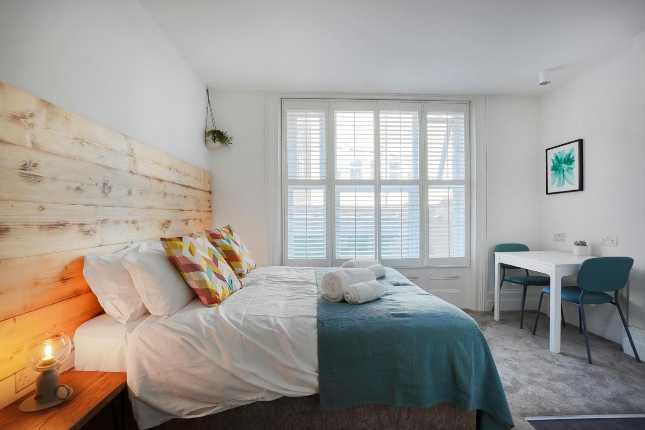 Stylish Eco Aparthotel In Folkestone Eksteriør bilde