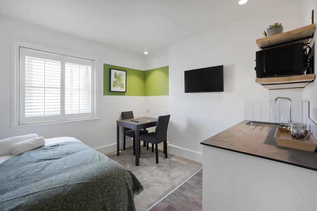Stylish Eco Aparthotel In Folkestone Eksteriør bilde