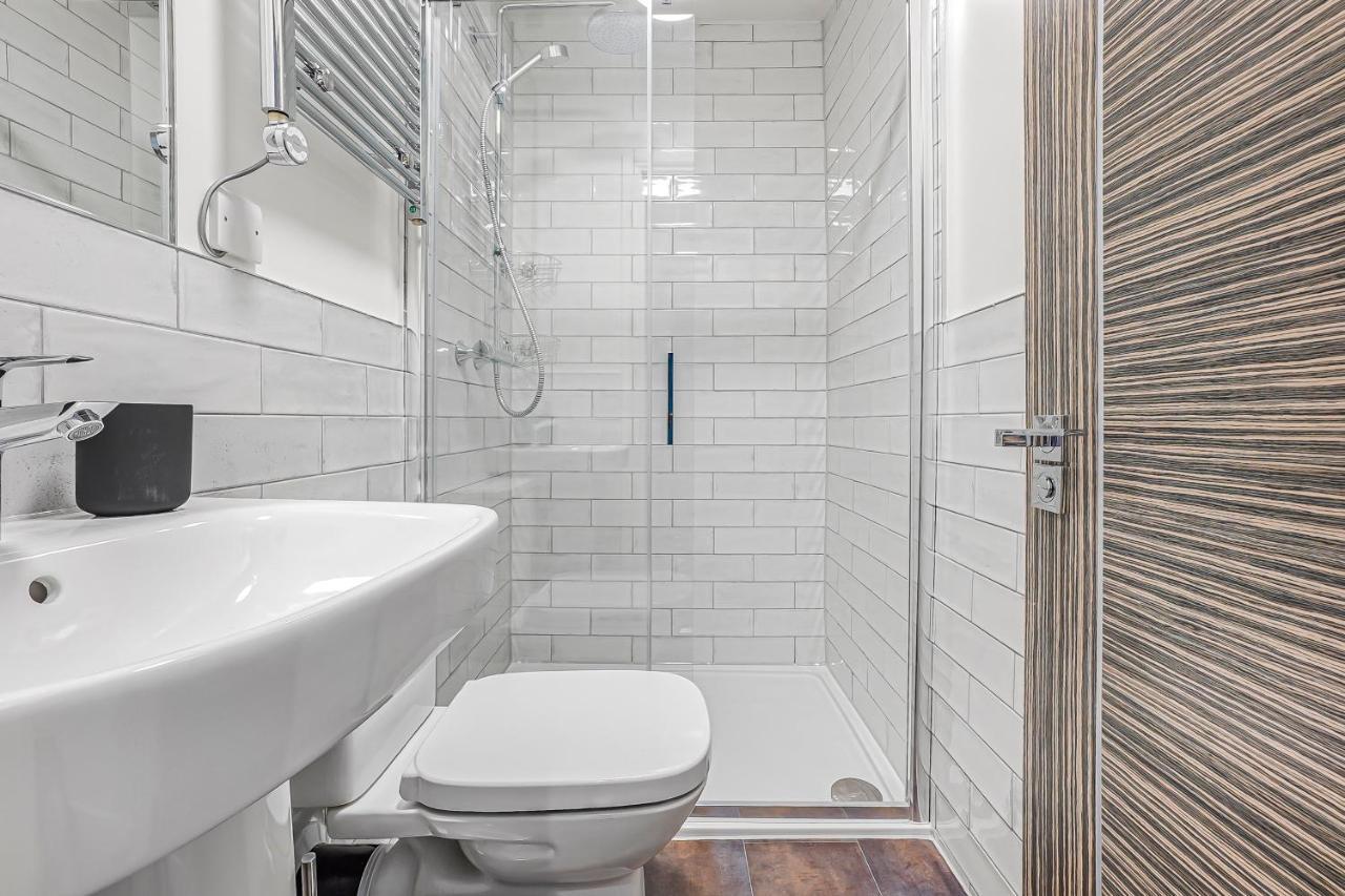 Stylish Eco Aparthotel In Folkestone Eksteriør bilde