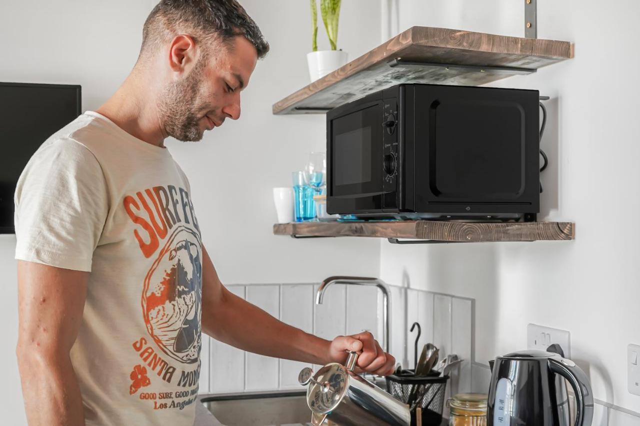 Stylish Eco Aparthotel In Folkestone Eksteriør bilde